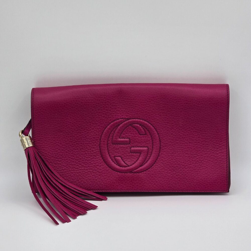 Gucci Fuchsia Calfskin Medium Soho Clutch